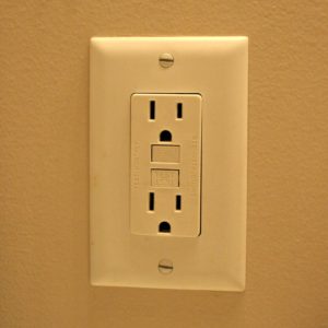 Gfci Outlets And Surge Protectors (unadjusted)